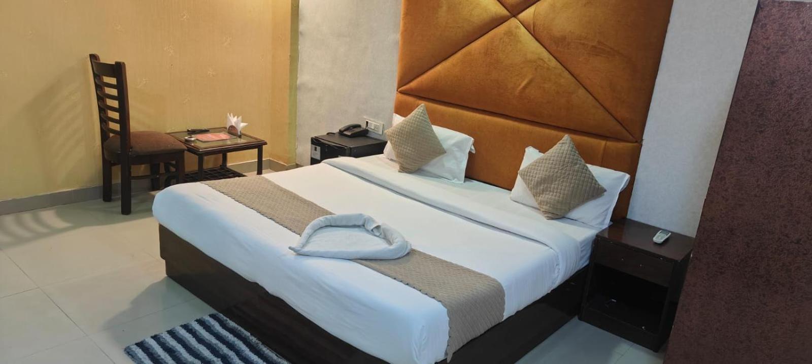 Hotel Grand City Нью-Дели Экстерьер фото